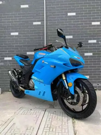 Мотоцикл Ducati — миниатюра 1