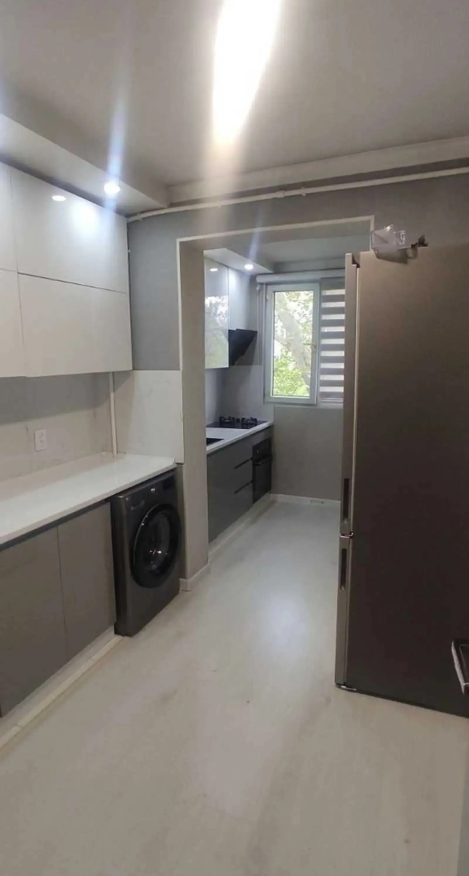 4-комн. квартира, 4 этаж, 80м², — миниатюра 8
