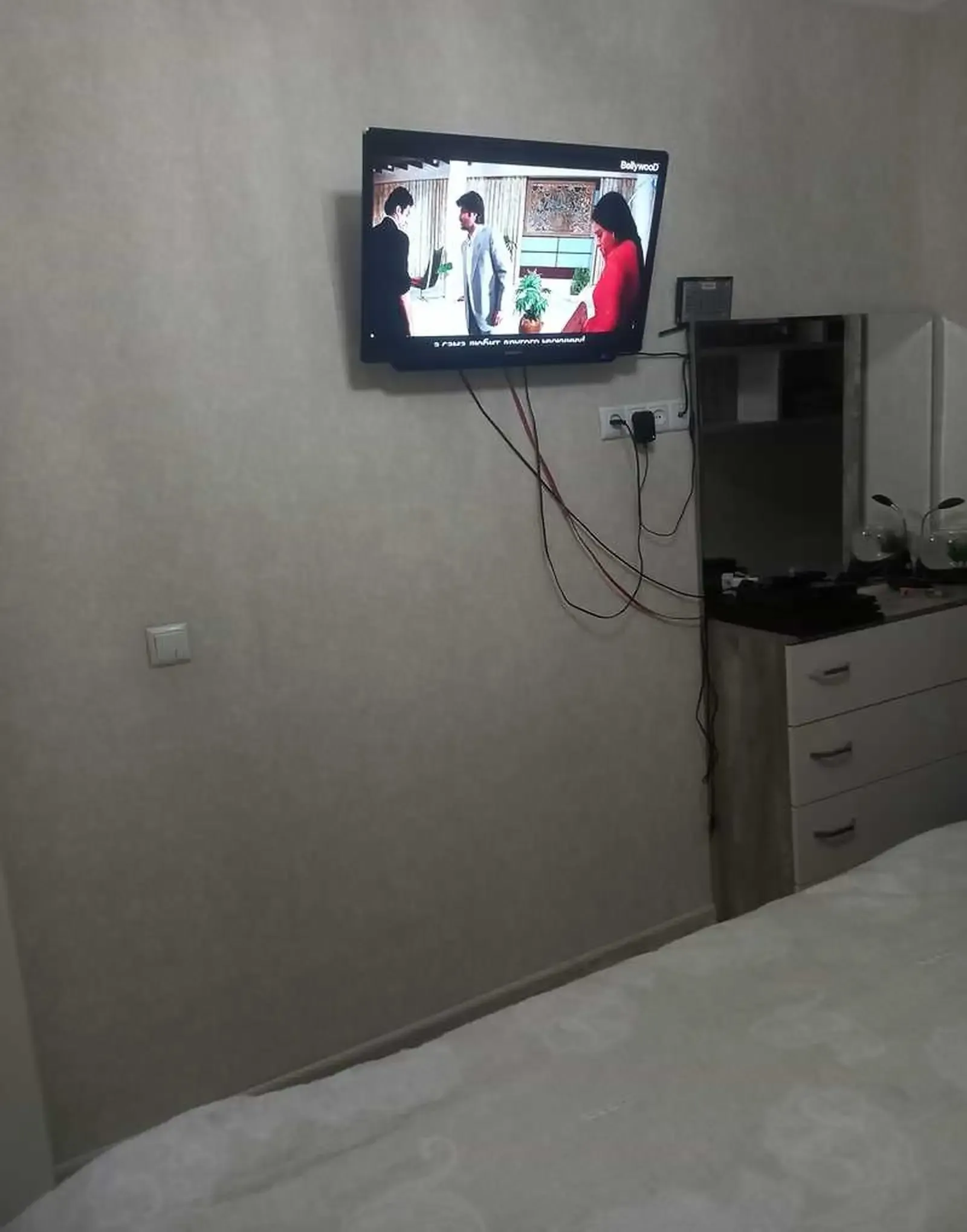 2-комн. квартира, 4 этаж, 60м², 92 Мкр — миниатюра 3