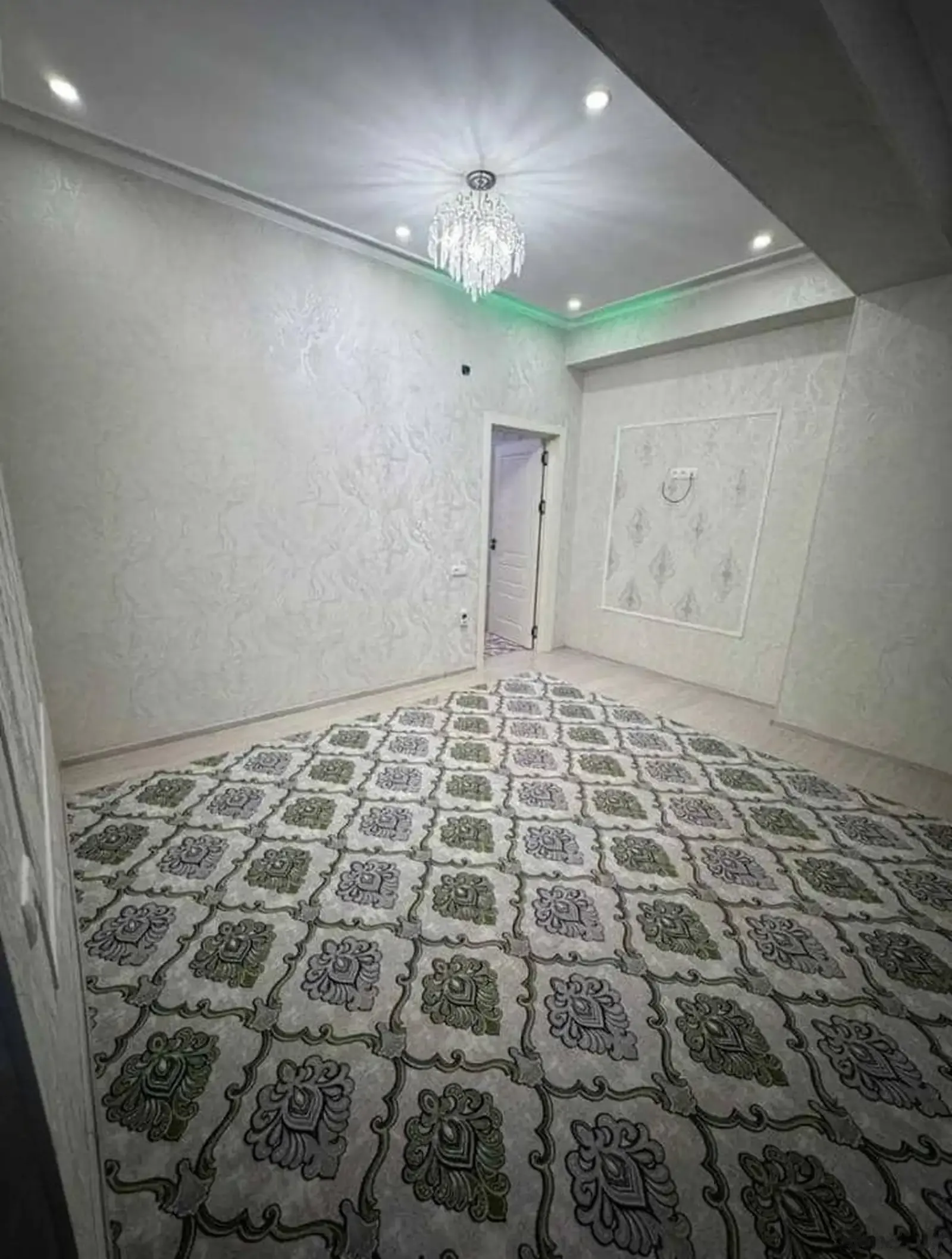 2-комн. квартира, 2 этаж, 65м², 18 микрорайон — миниатюра 4