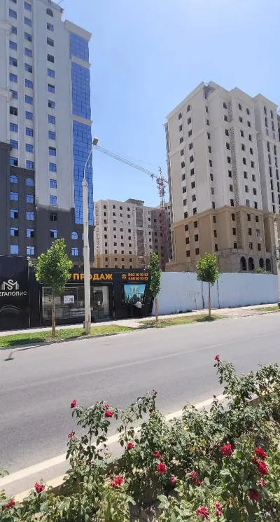 3-комн. квартира, 4 этаж, 80 м², Кольцевой, Профсоюз — миниатюра 1