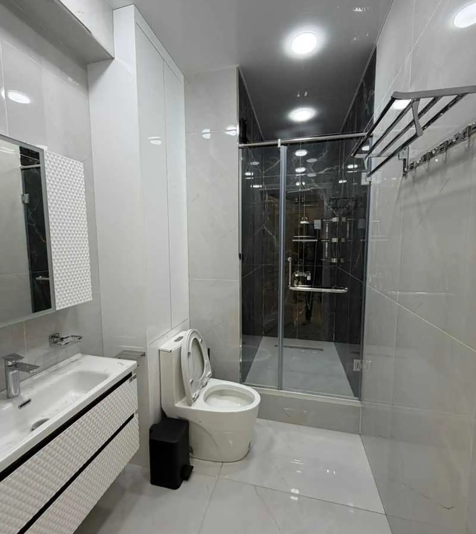 2-комн. квартира, 15 этаж, 110м², Оперка ру баруи Поликлиника — миниатюра 12
