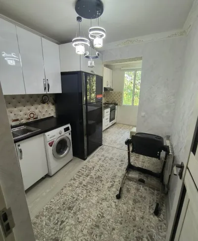 3-комн. квартира, 4 этаж, 58 м², Сино 101мкр — миниатюра 7