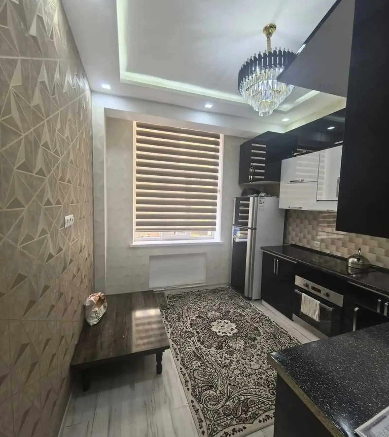 3-комн. квартира, 3 этаж, 72м², Зарафшон — миниатюра 1