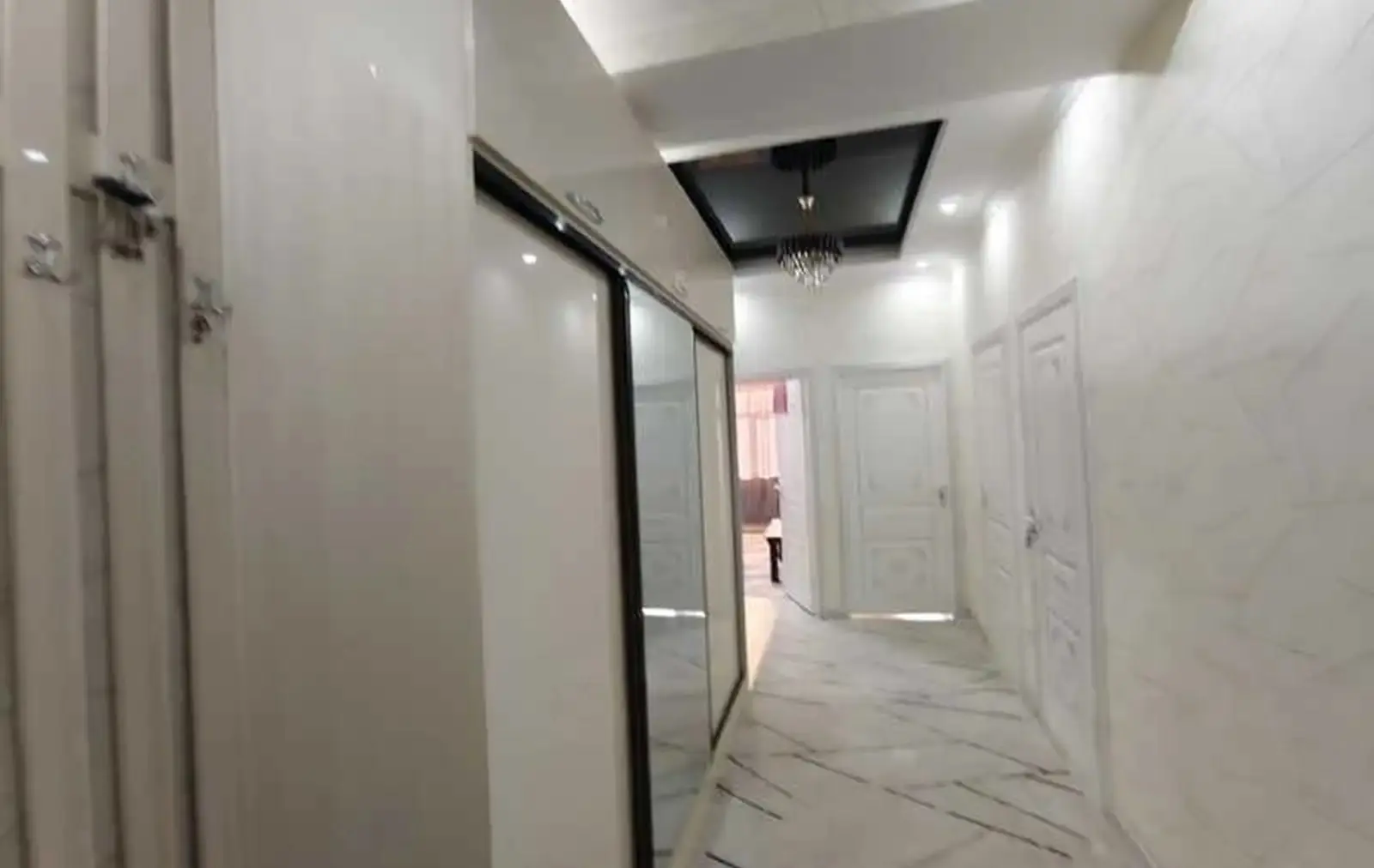 2-комн. квартира, 15 этаж, 75м², сино — миниатюра 2