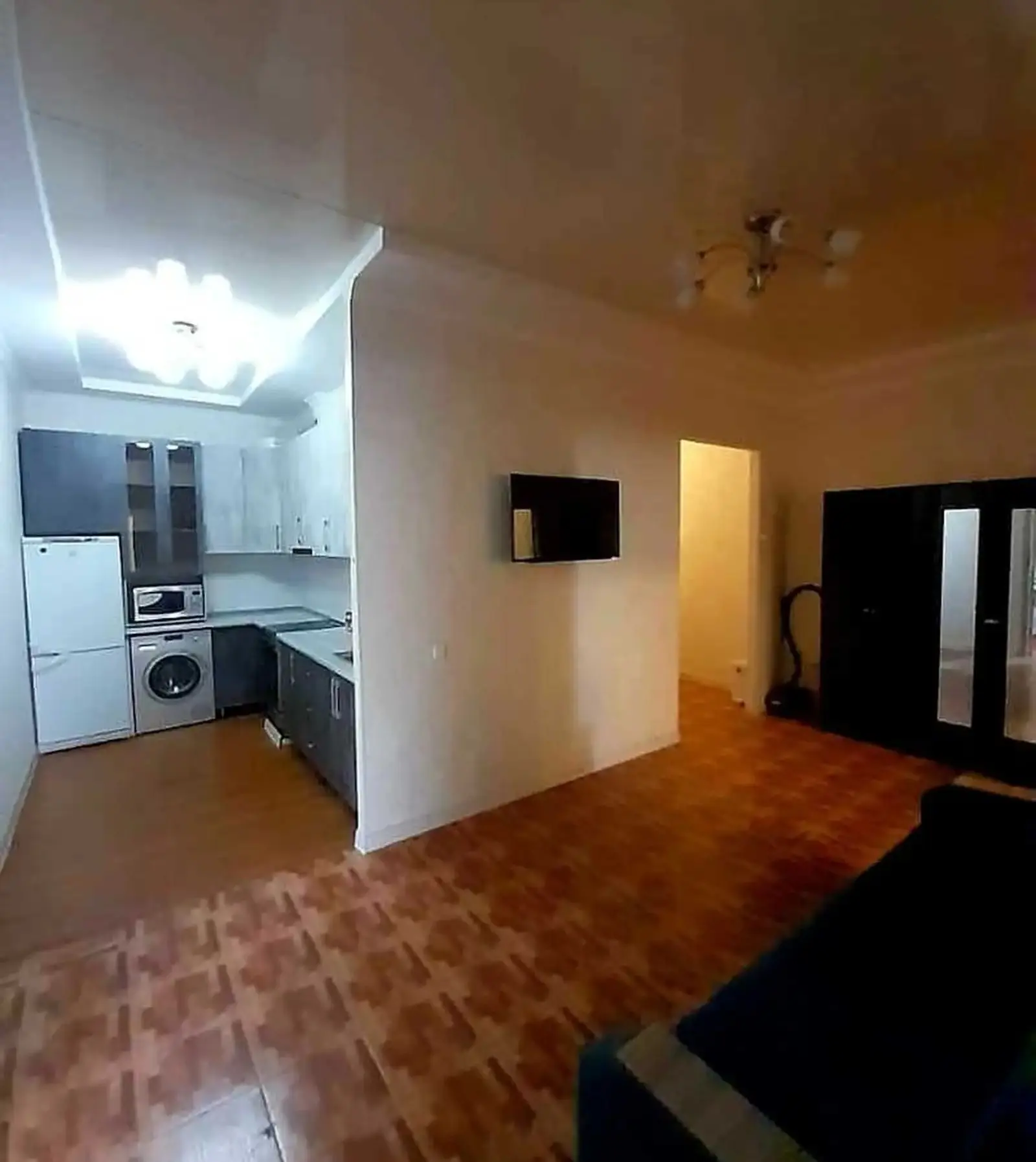 3-комн. квартира, 6 этаж, 95м², Мединститут — миниатюра 7