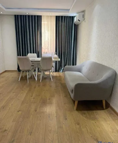 4-комн. квартира, 4 этаж, 70 м², Сино