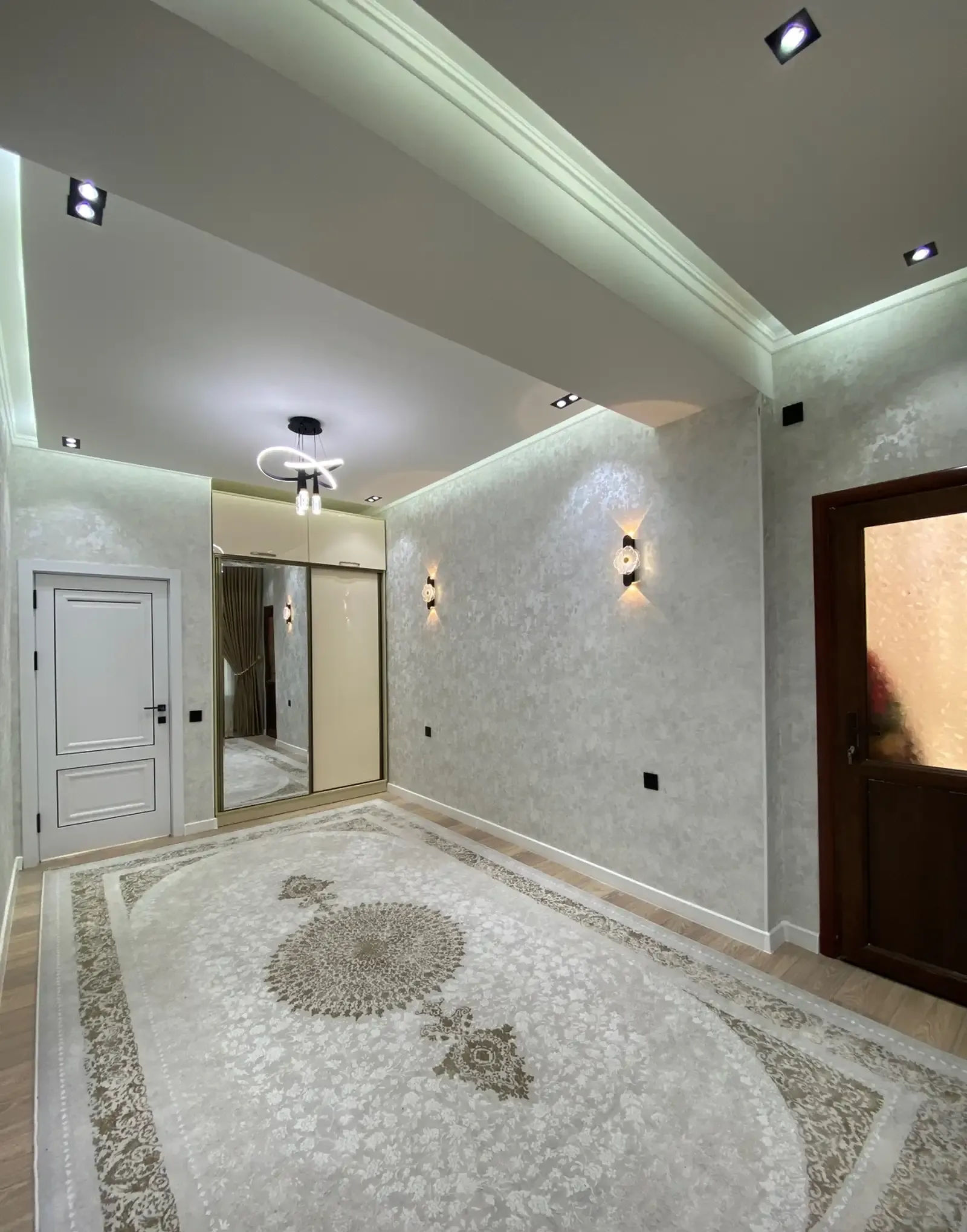 3-комн. квартира, 14 этаж, 79 м², н.Сино 33 мкр