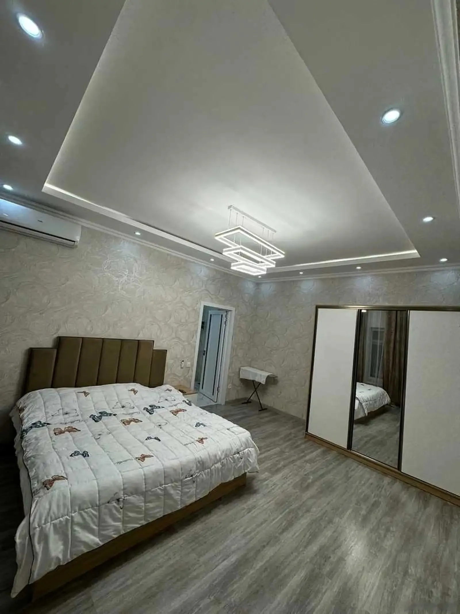 1-комн. квартира, 10 этаж, 47 м², Садбарг — миниатюра 1