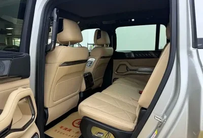 BYD Leopard 8, 2025 — миниатюра 9