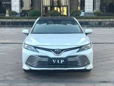 Toyota Camry, 2019