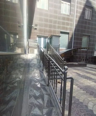 Помещение под магазин / салон, 700м², Сино