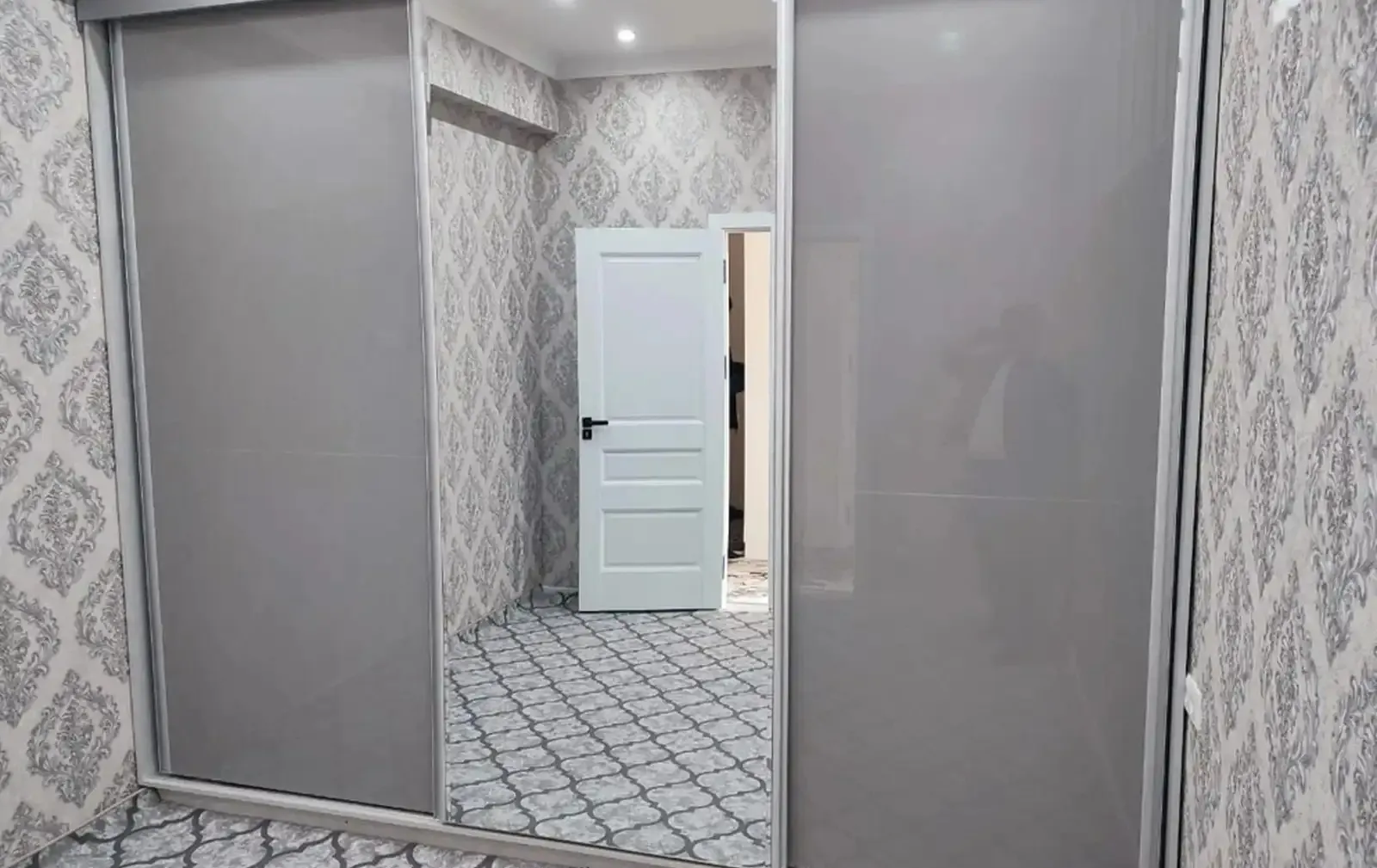 2-комн. квартира, 2 этаж, 58м², 19 Мкр — миниатюра 8