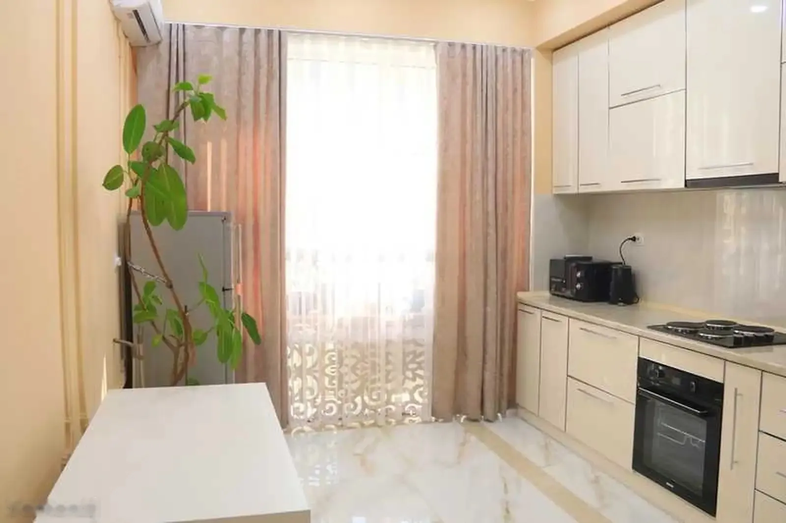 2-комн. квартира, 10 этаж, 110м², голубой экран — миниатюра 6