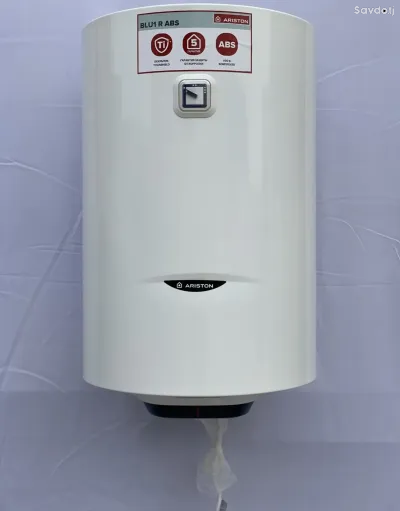 Водонагреватель Ariston 80л ABS