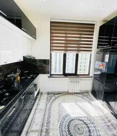3-комн. квартира, 10 этаж, 76 м², Шохмансур — миниатюра 1