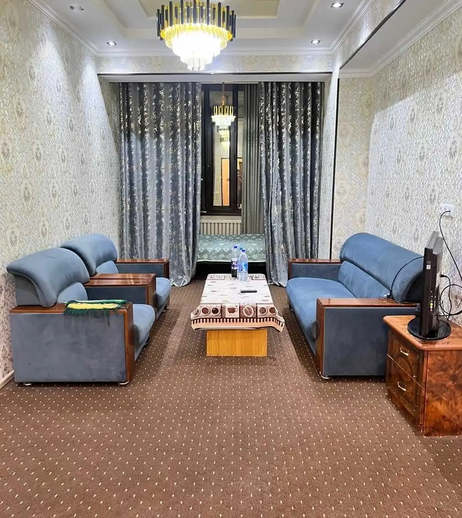 3-комн. квартира, 14 этаж, 120м², Шохмансур — миниатюра 2