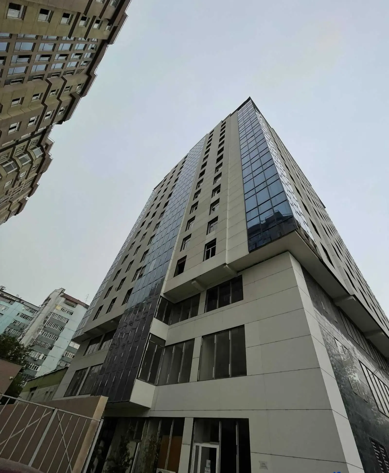 2-комн. квартира, 10 этаж, 51 м², Шохмансур — миниатюра 3