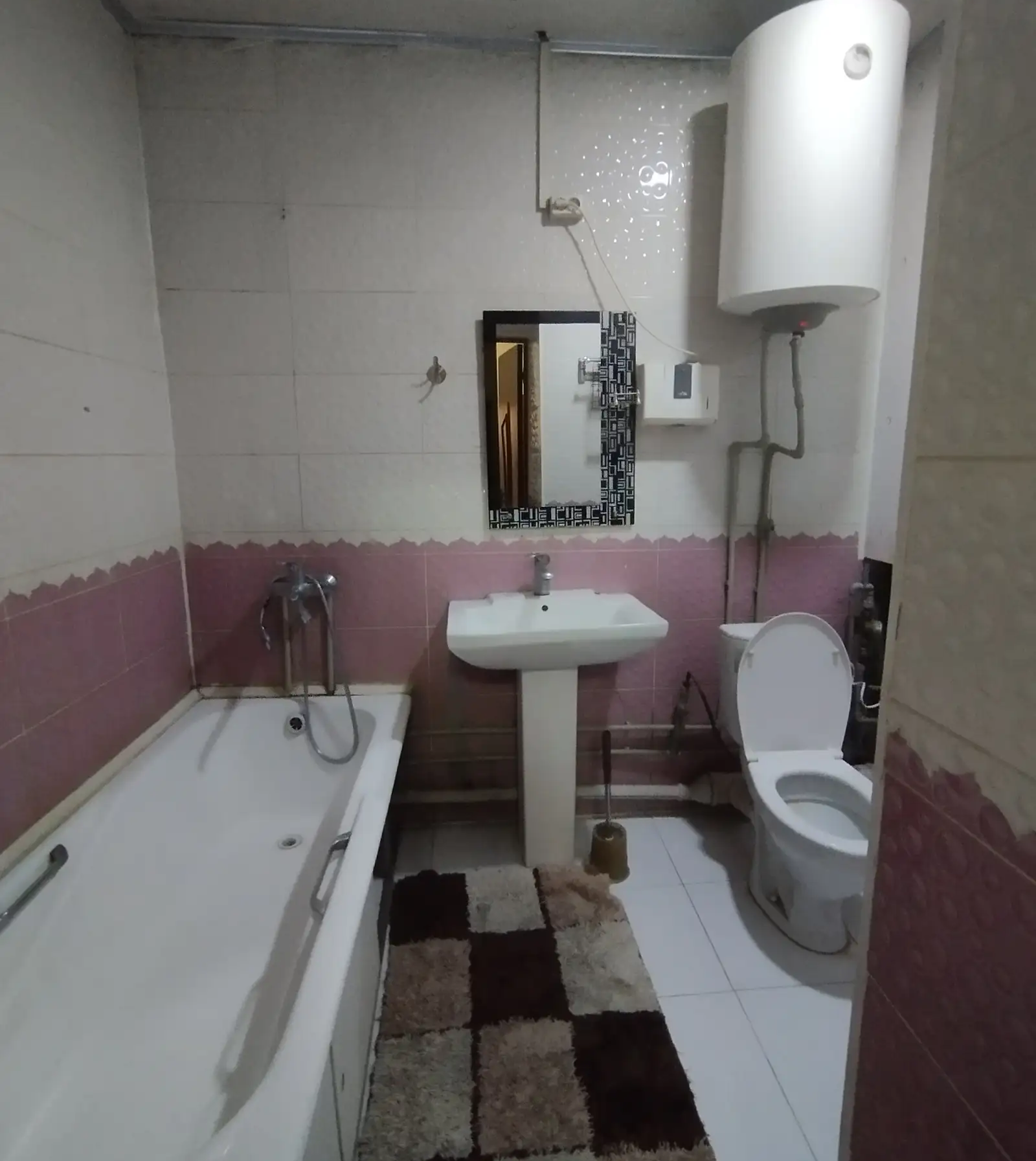 4-комн. квартира, 7 этаж, 140м², Зарнисор, назди Посольство Узбекистан, пеши доми Анор — миниатюра 12