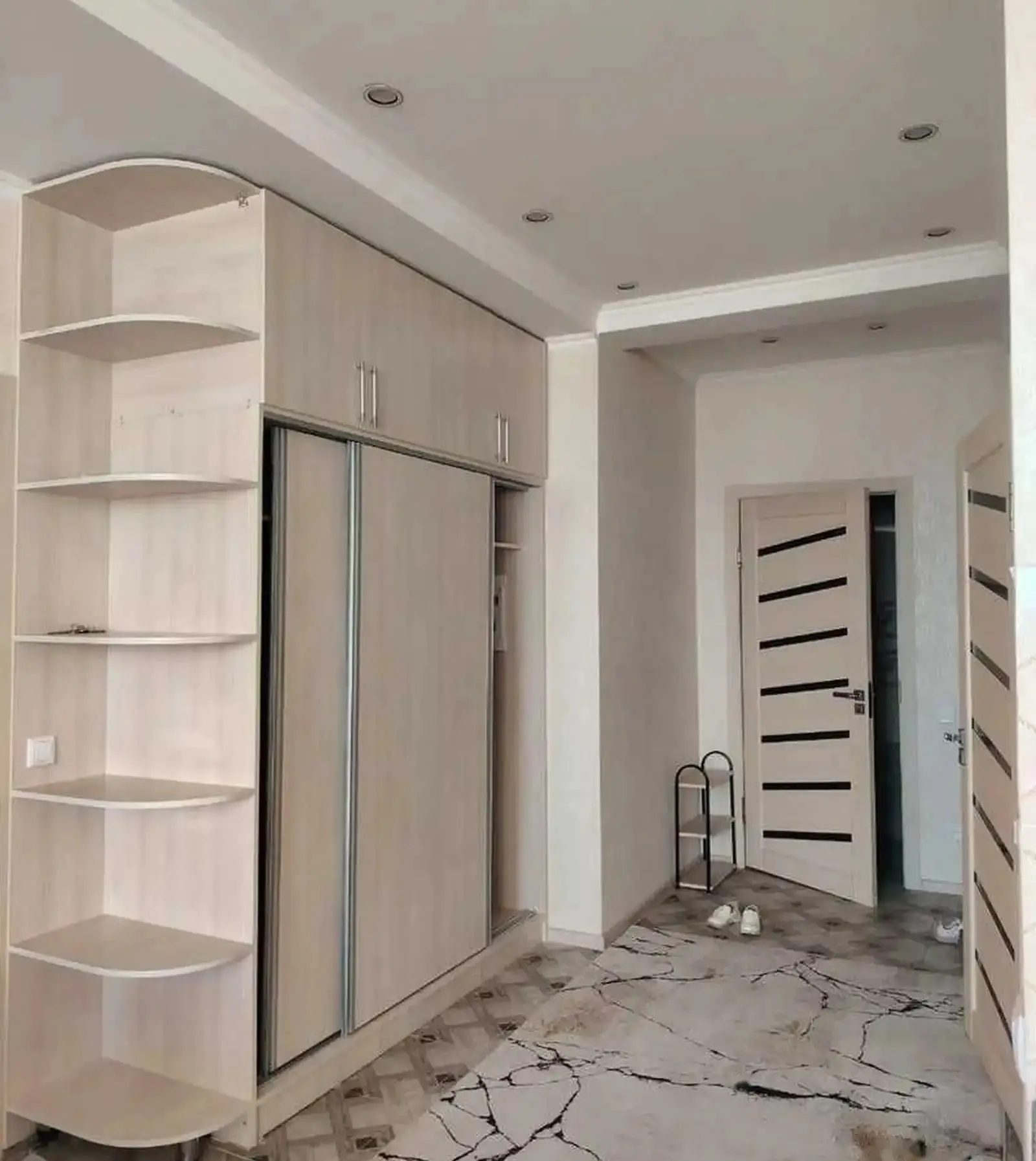 2-комн. квартира, 9 этаж, 76м², Сино — миниатюра 7