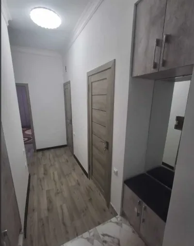 2-комн. квартира, 6 этаж, 57м², сино