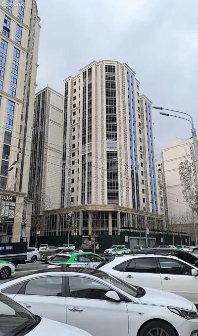 3-комн. квартира, 16 этаж, 107 м², Шохмансур, Голубой экран
