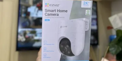 EZVIZ Панорамная и наклонная Wi-Fi-камера CS-H8C 4MP
