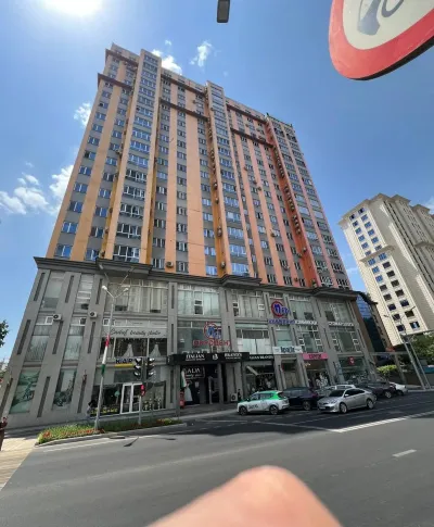 2-комн. квартира, 14 этаж, 74 м², Сомони — миниатюра 2