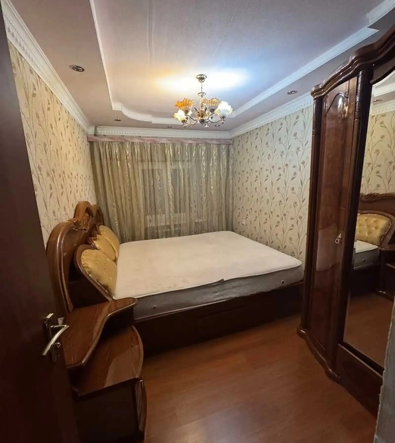 4-комн. квартира, 2 этаж, 56м², 102 мкр — миниатюра 1