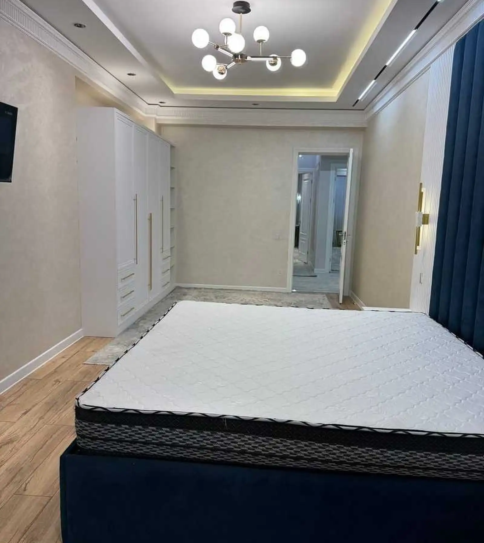 2-комн. квартира, 13 этаж, 120м², Шохмансур светофор Ашан ру баруи парки Алишер Навои — миниатюра 1