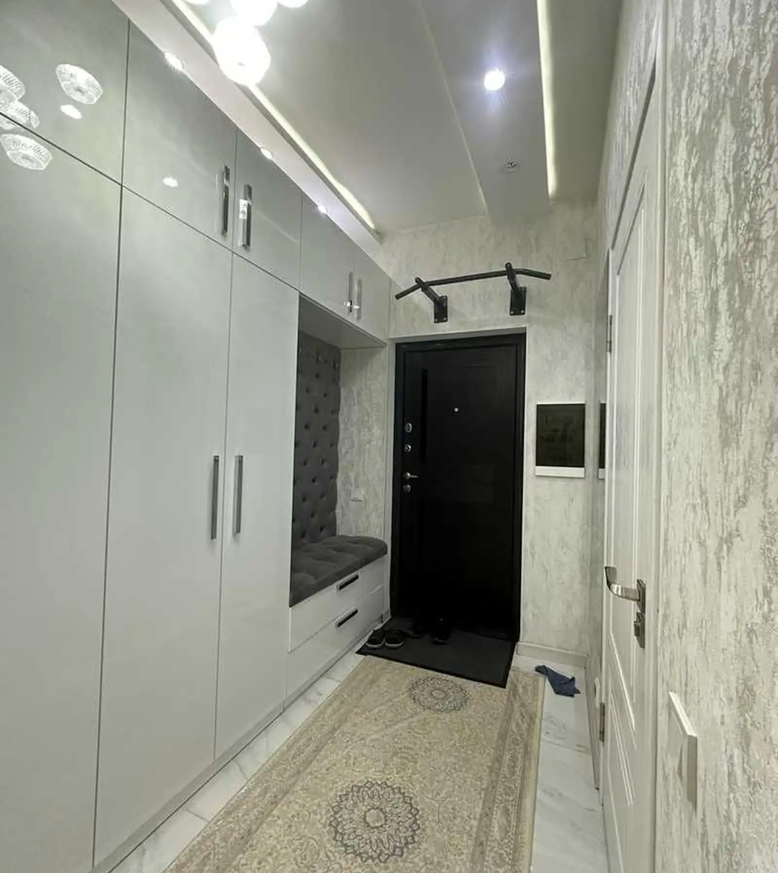 3-комн. квартира, 10 этаж, 85м², Шохмансур поворот Аэропорта