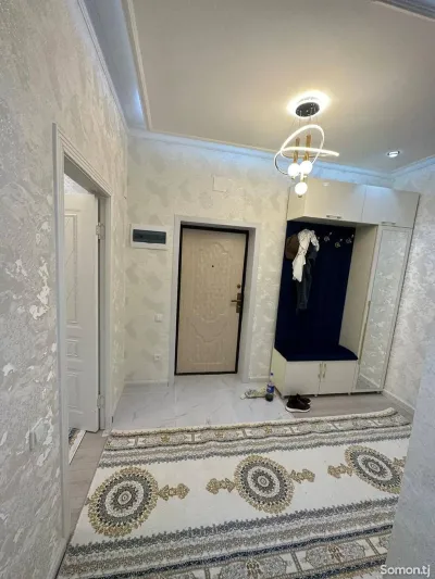 3-комн. квартира, 13 этаж, 60 м², Молодежный — миниатюра 5