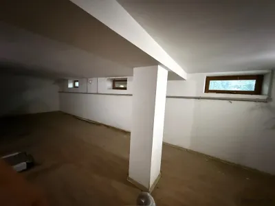 3-этажный, 10 комнатный дом, 1000 м², Зарафшон, Чорьякарон, Национальный парк, Района Сино — миниатюра 7