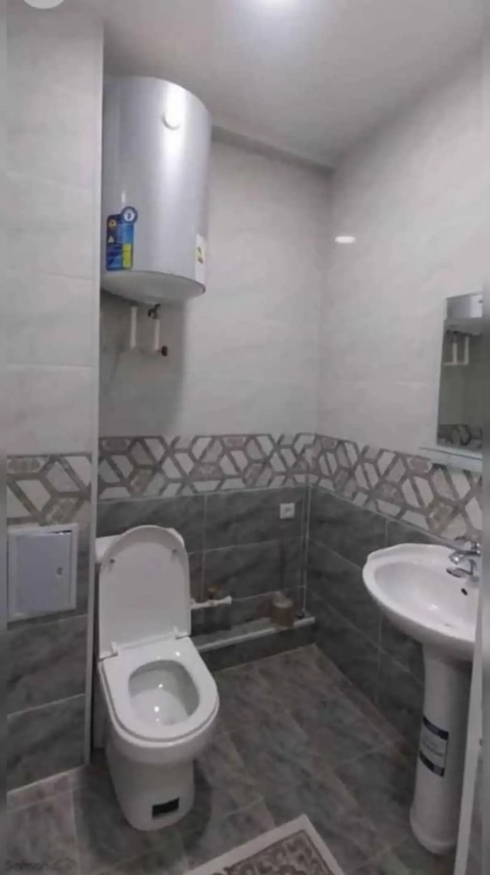 2-комн. квартира, 4 этаж, 50м², 30 микрорайон — миниатюра 9