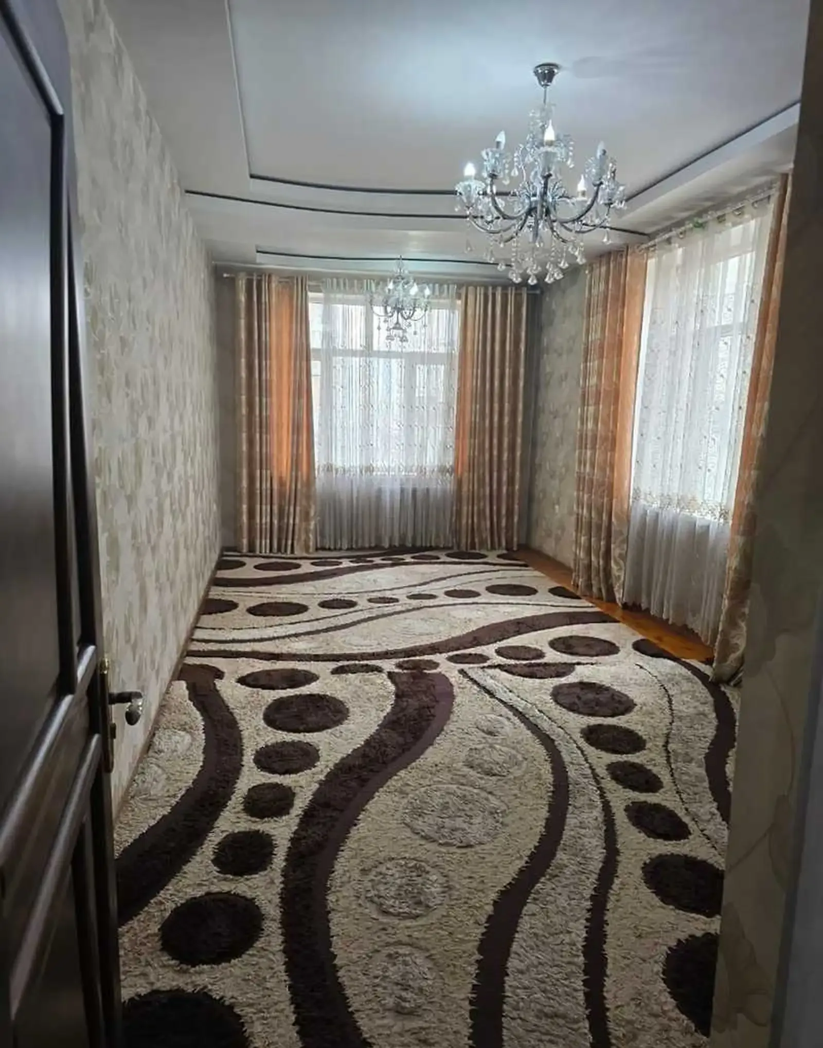2-комн. квартира, 3 этаж, 80м², Фирдавси — миниатюра 3