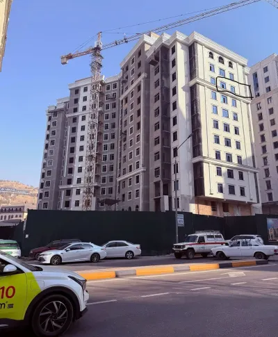3-комн. квартира, 10 этаж, 84 м², Водонасос,рубаруи доми Евар — миниатюра 1