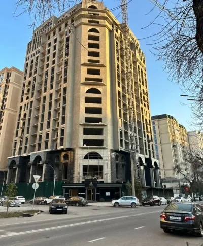 3-комн. квартира, 13 этаж, 115 м², Шохмансур — миниатюра 1