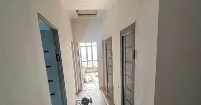 2-комн. квартира, 14 этаж, 64 м², 33 мкр — миниатюра 2