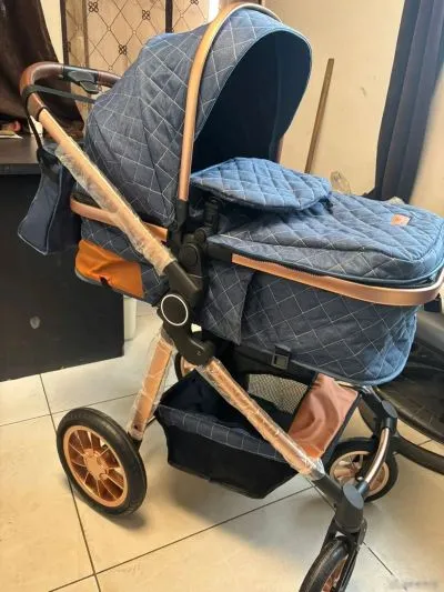 Коляска INING BABY Pro