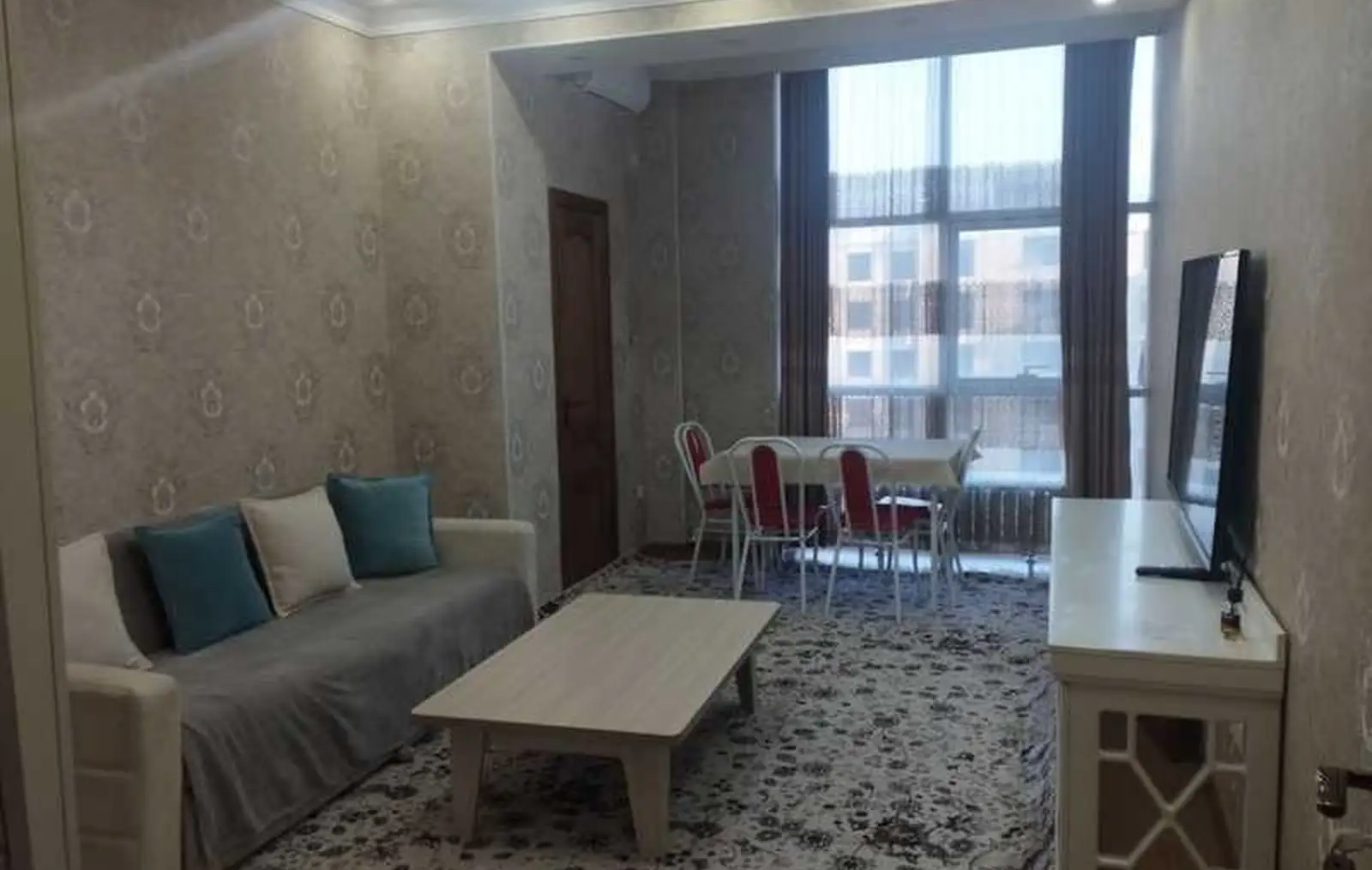 2-комн. квартира, 16 этаж, 60м², Шохмансур Ру баруи Садбарг дом книжный мир Гелос