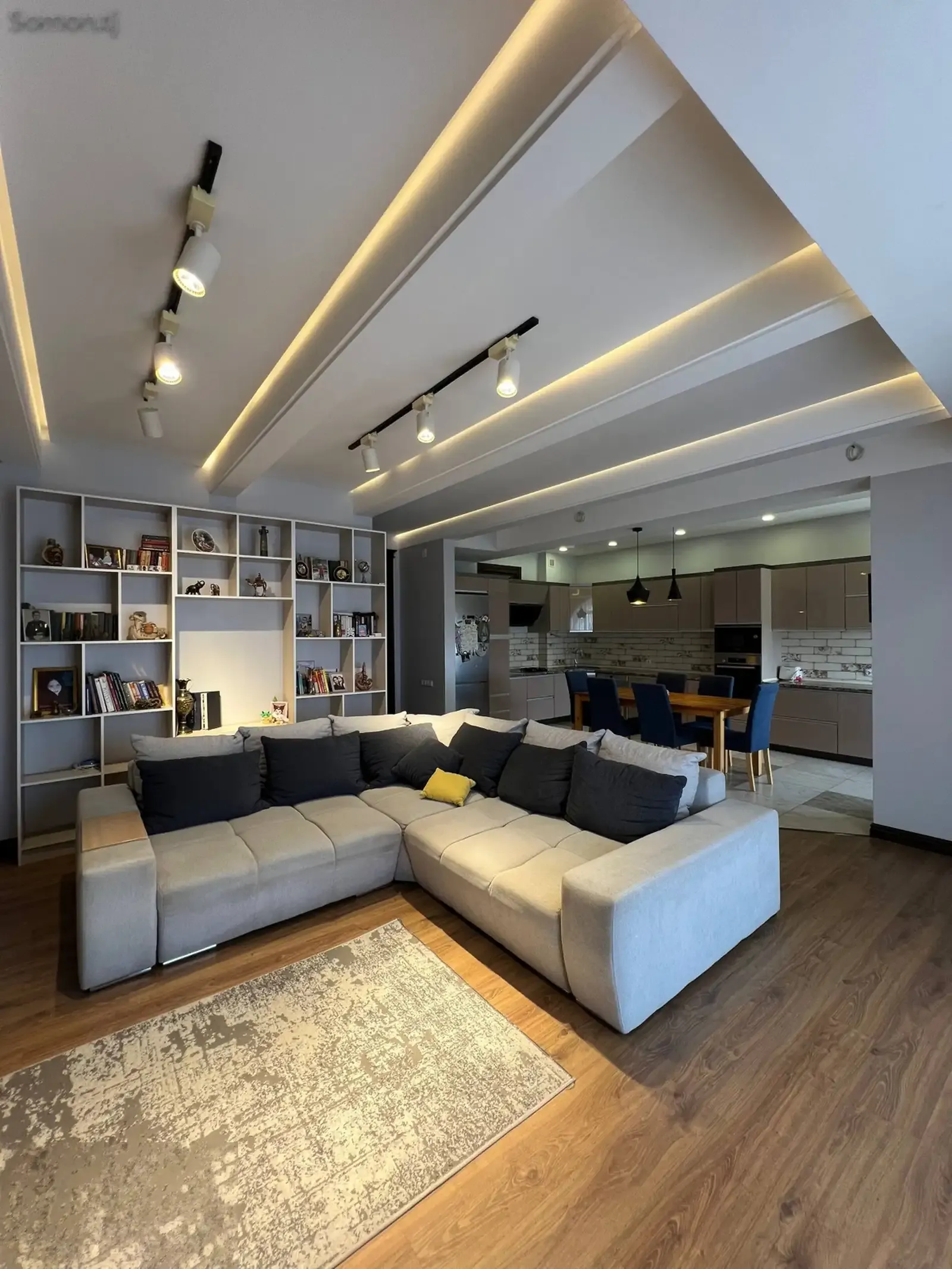 6-комн. квартира, 10 этаж, 270 м², Сомони