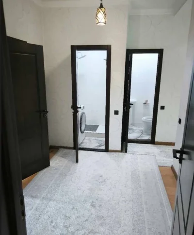 2-комн. квартира, 13 этаж, 80 м², Исмоили Сомони — миниатюра 1
