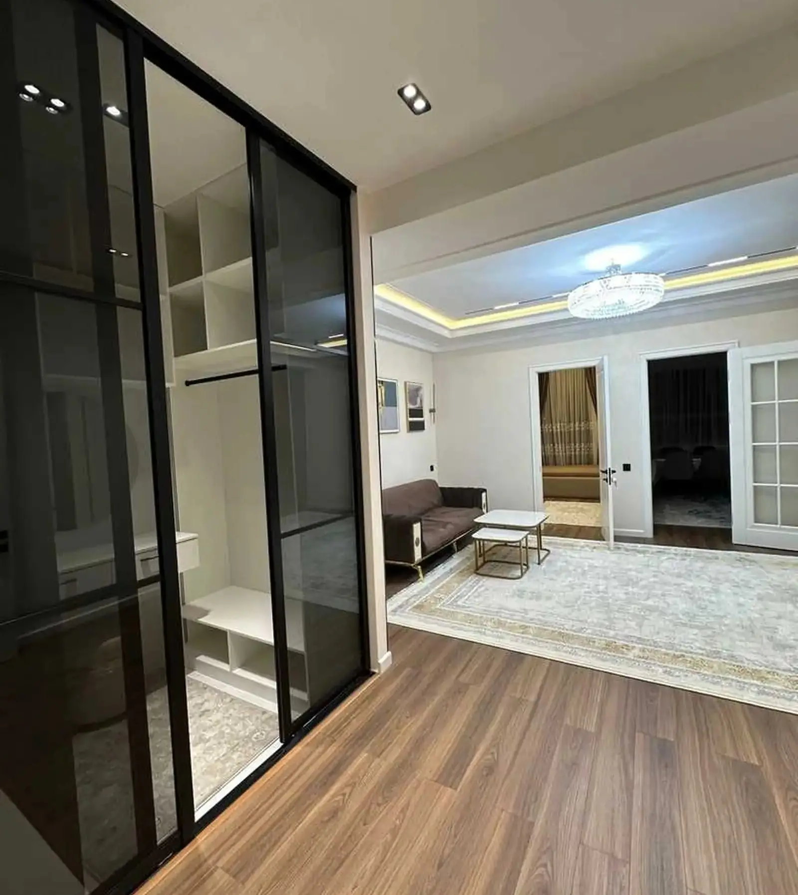 2-комн. квартира, 12 этаж, 62м², Славянский университет — миниатюра 9