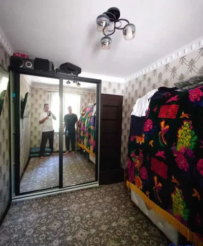 3-комн. квартира, 1 этаж, 63 м², Сино, 104мкр (Сана-1, пеши ресторани Валичон) — миниатюра 4