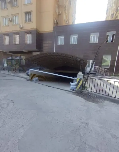 Помещение под магазин / салон, 700м², Сино