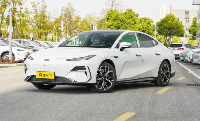 Geely Galaxy E8, 2025