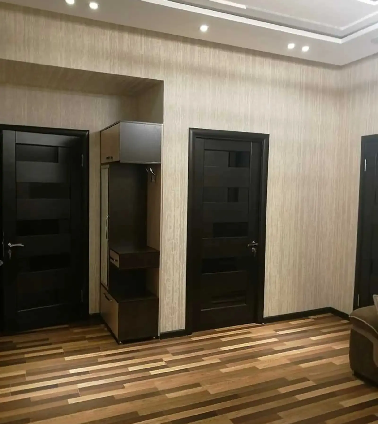2-комн. квартира, 15 этаж, 54м², И.Сомони — миниатюра 4