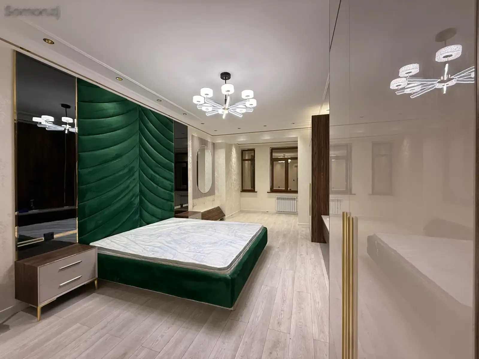 2-комн. квартира, 12 этаж, 92 м², Шохмансур