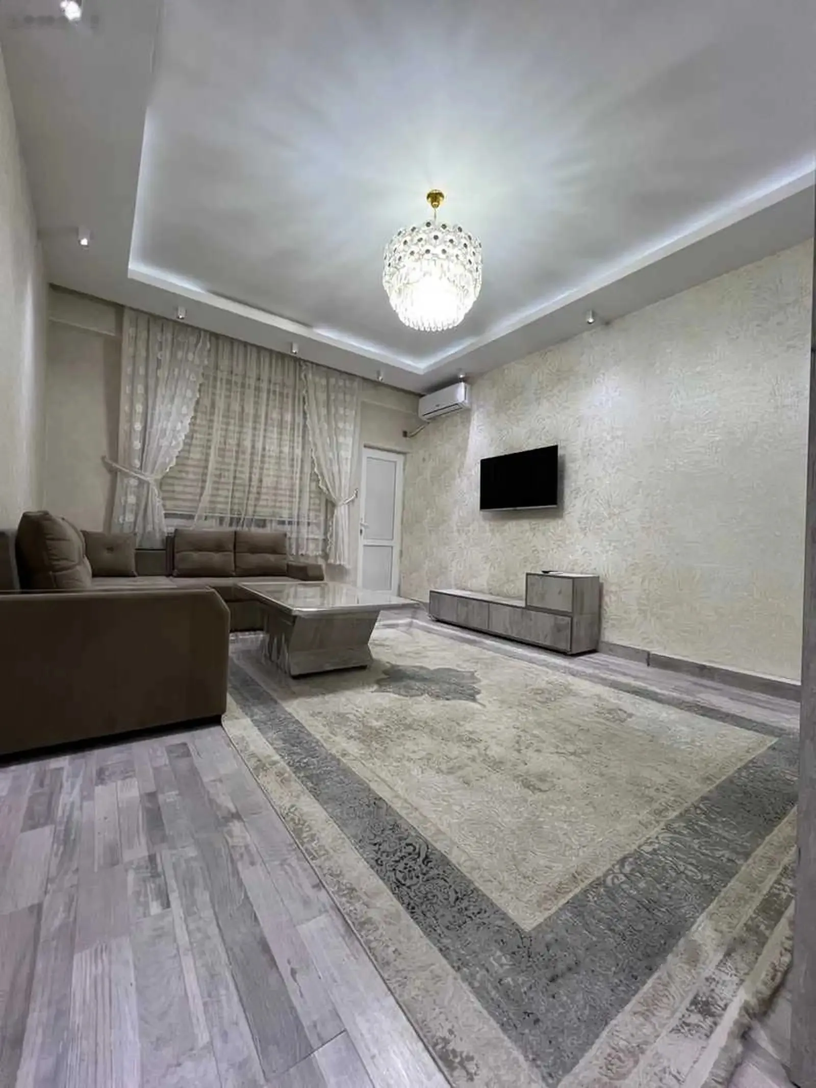 4-комн. квартира, 3 этаж, 133м², ориентир Овир — миниатюра 10