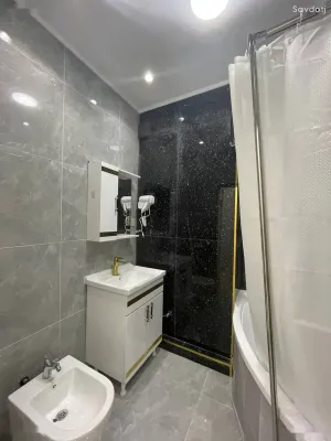 2-комн. квартира, 13 этаж, 63 м², Фирдавси, Казино